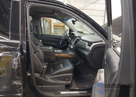 2016 Chevrolet Tahoe Ltz z USA, uszkodzony, nr VIN 1GNSKCKC8GR458538